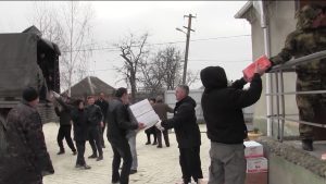 Жители станицы Луковской в очередной раз отправили гуманитарную помощь бойцам на передовую