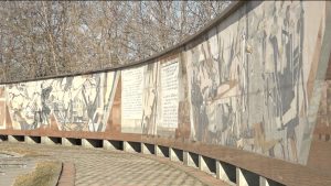 Уникальной Стене памяти на владикавказском Мемориале Славы требуется реставрация