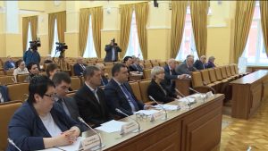 Сегодня на совете парламента депутаты обсудили реализацию нацпроекта «Демография»