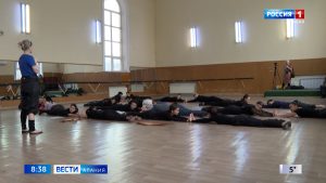 Специалист Российского дома народного творчества провела мастер-класс для хореографов республики
