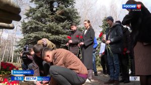 В Северной Осетии почтили память жертв теракта в Красногорске