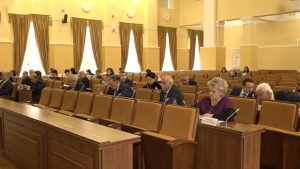 Более 30 вопросов рассмотрели на заседании совета парламента