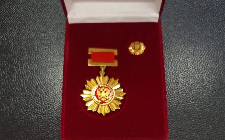 Сенатор Таймураз Мамсуров награжден Почетным знаком Совета Федерации «За заслуги в развитии парламентаризма»
