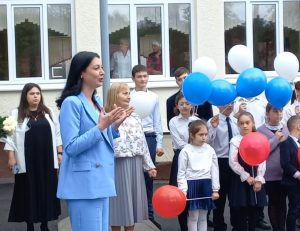 Дети из Белгородской области начали учебу в школе Бирагзанга