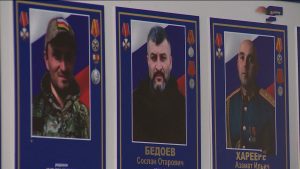 Джызæлы 2-æм скъолайы байгом кодтой мемориалон фæйнæг, ахуыргæнæндоны рауагъдонтæй сæрмагонд æфсæддон операцийы чи фæмард, уыдонæн