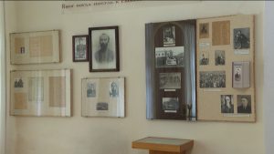 Хетæгкаты Къостайы хæдзар-музейы байгом фыццаг ирон профессионалон хуызисæг Дзанайты Алыксандры равдыст