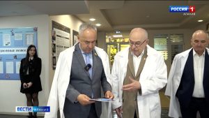 Таймураз Тускаев посетил владикавказский технологический центр «Баспик» с рабочим визитом