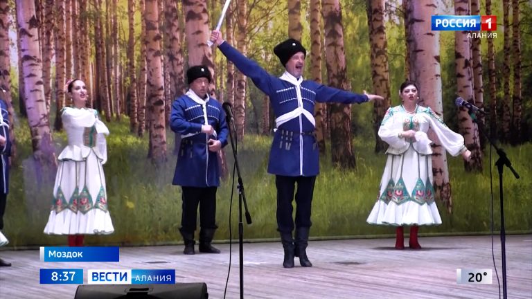 В Моздоке прошел региональный фестиваль «Слава казачья»