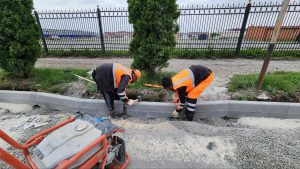 На улице Владикавказской начался ремонт дорожного полотна