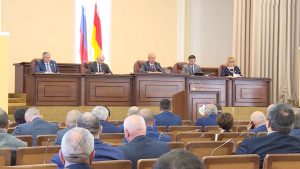 Уæрæсейы президент Владимир Путин Федералон æмбырдмæ ныстуаны фехъусын кодта закъонæвæрынадмæ цалдæр ивддзинады тыххæй