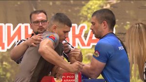 Цæгат Ирыстоны райдыдта 6-æм Æппæтуæрæсеон турнир армрестлингæй нæлгоймæгты æмæ сылгоймæгты хсæн