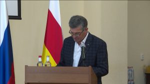 Цæгат Ирыстоны райдыдта республикæйы скъолаты директорты аттестацийы кæронбæттæн къæпхæн