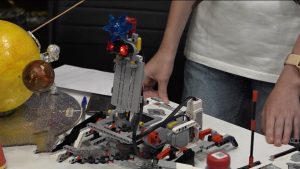 Космонавтикæйы скъолайы арæзт æрцыд техникон сфæлдыстады æппæтадæмон конкурс «Корабль будущего»-ы 3-аг къæпхæн