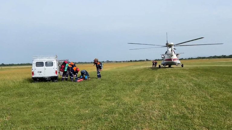 Эвакуацию с Казбека отработали на учениях спасатели МЧС
