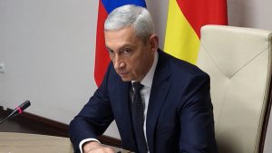 Зынгсирвæзтыты æдасдзинады фарстатæм Цæгат Ирыстоны территорийы æркастысты, Дзанайты Барис цы æмбырд амыдта, уым