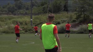 Футболон клуб «Алани»-йы ног сезоны фыццаг туры хъæзтытæ ирдæй æвдисынц, командæ хорз цæттæ кæй у, уый