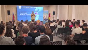 Ахуырадон марафон «Æхсæнад «Знание»-йы бон» арæзт æрцыди центр «Вершина»-йы