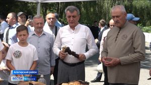 В Северной Осетии отметили День Хетага