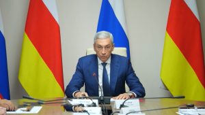 Цæгат Ирыстоны базарады аууон сектор къаддæр кæныны фарстатæм æркастысты Дзанайты Барисы разамындæй æмбырды