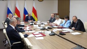 2025-æм азы цæрынæн æппынкъаддæры бæрц фæфылдæр уыдзæн 17 мины 733 сомы онг