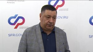 Таболты Сергейы равзæрстой Дзæуджыхъæуы минæвæртты æстæм æмбырды сæргълæууæгæй