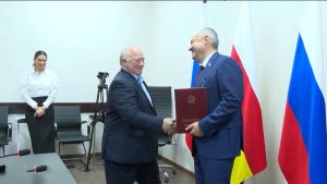 Тускъаты Таймураз кады гæххæттытæ радта республикæйы арæзтады къабазы стыр æнтыстдзинæдтæ кæй къухы бафтыд, уыцы специалисттæн