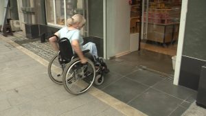 Афæдзы кæронмæ Дзæуджыхъæуы уынгты фæзындзæн 180 пандусы