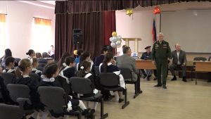 Джыбылаты Зауыры номыл къласы ахуырдзаутæ бабæрæг кодтой Цæгат Ирыстоны паддзахадон автоинспекцийы управлени