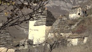 Дæргъæвсы некрополы дзæппæзты дарддæр æвæрынц хъæдын рудзынгæмбæрзæнтæ