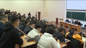 «Норильскникельремонт»-ы делегаци сæмбæлд Цæгат Кавказы хæххон-металлургон институты разамындимæ æмæ студенттимæ