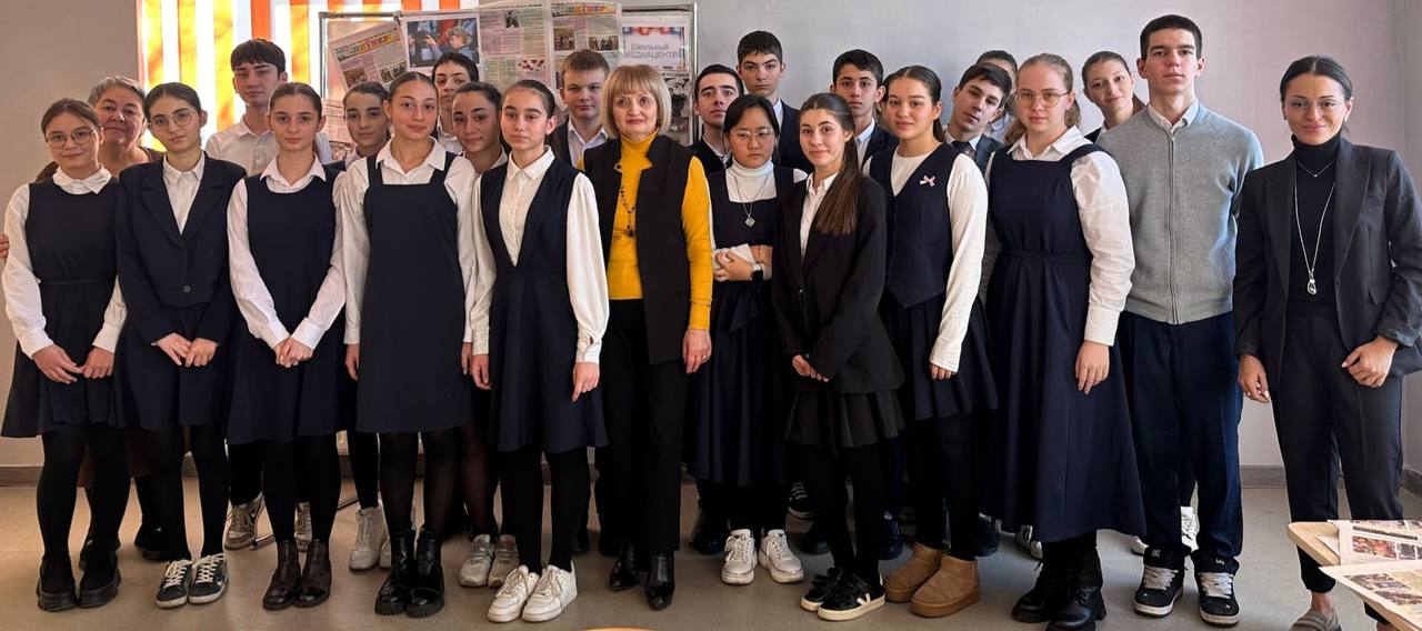 Владикавказских школьников познакомили с особенностями современной журналистики