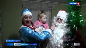 Мæздæджы районы Сергей Меняйлойы лæвæрттæ арфæтимæ райстой 3 мин сывæллонæй фылдæр