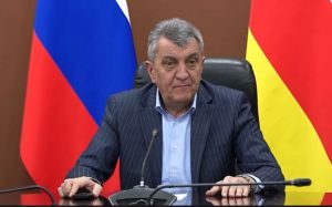 Сергей Меняйло о причинах транспортного коллапса во Владикавказе: Это манипуляция со стороны перевозчиков, которые не желают работать по закону
