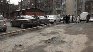 Представители Народного фронта провели очередной мониторинг «убитых дорог» Владикавказа