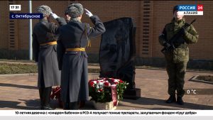 Памятный монумент военнослужащим военной полиции, погибшим при исполнении воинского долга, открыли в Октябрьском