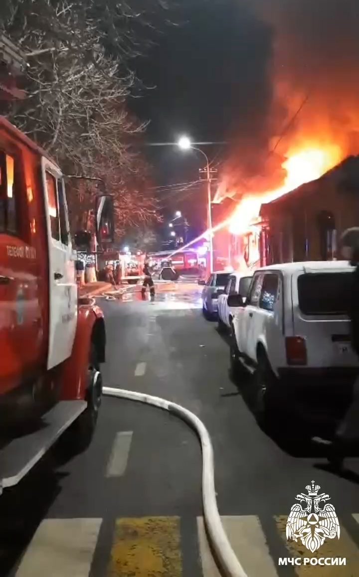 Во Владикавказе произошел сильный пожар