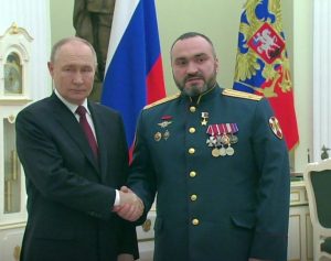Наш земляк Марат Тибилов получил из рук президента звезду Героя России
