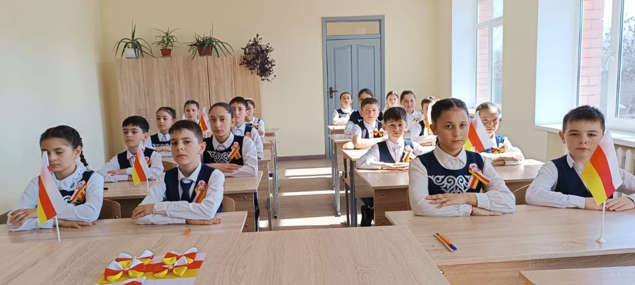 Масштабную диагностику знаний по осетинскому языку провели среди учеников пятых классов республики