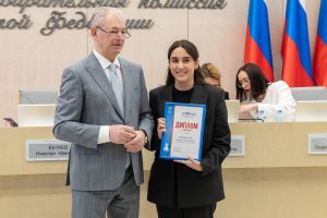 София Гогичаева победила в финальных испытаниях Всероссийской олимпиады школьников по избирательному праву