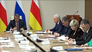 Уæрæсейы хъæбатыр Тыбылаты Мараты ном ратдзысты Дæллаг Санибайы, æфсæддоны бинонтæ кæм цæрынц, уыцы уынгæн