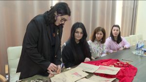 Июны Санкт-Петербурджы ацæудзæн дизайнерты æппæтадæмон конкурс «Базыртыл»