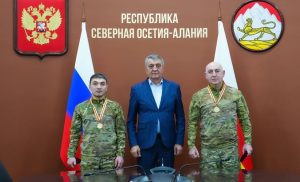 Сергей Меняйло вручил госнаграды Северной Осетии участникам СВО