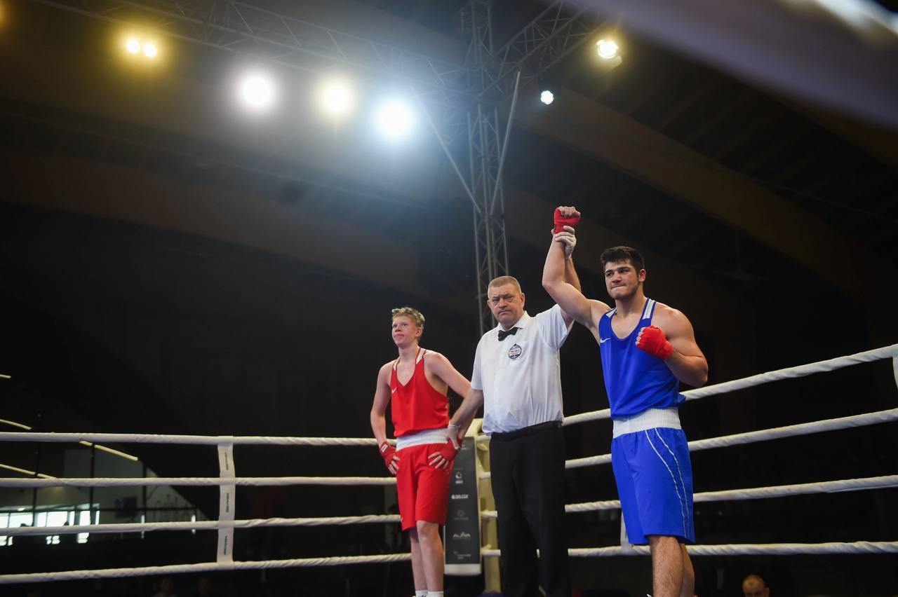 Шесть наград завоевала сборная Северной Осетии на первенстве России по боксу среди юношей и девушек 15-16 лет