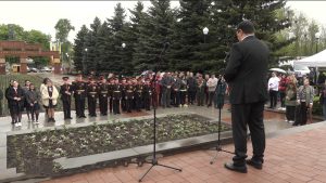 Адæмон фронты минæвæрттæ Æбæрæг Салдаты Ингæнæй Дзæуджыхъæуы Намысы Аллеямæ бахæццæ кодтой æнусон арты хай