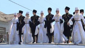 В селении Комсомольское Кировского района прошел межрегиональный фестиваль национальных культур «Вместе мы – Россия!»