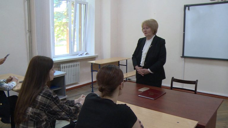 Представители Общественной палаты РСО-А пообщались со студентами СОГУ в формате живого диалога