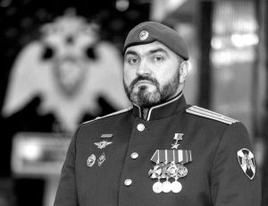 Имя Героя России Марата Тибилова по просьбе его родственников присвоят гимназии «Диалог»