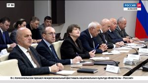 Аппаратное совещание: пришкольные лагеря, строительство водовода, строительство ФАПов