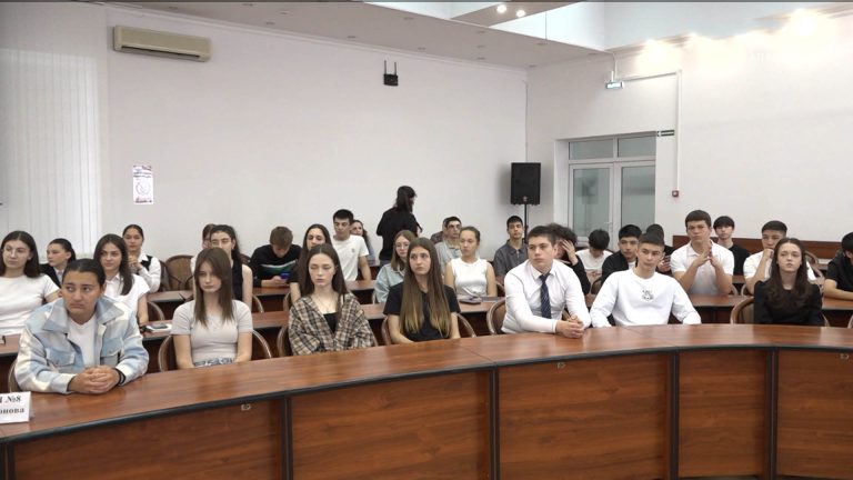 10-е мероприятие проекта «Поступай в СОГУ со Знанием» прошло в госуниверситете