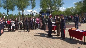 В преддверии Дня Победы 50 школьников посвятили в кадеты